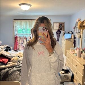 Women's Gray Sweatshirt with Pink Bow